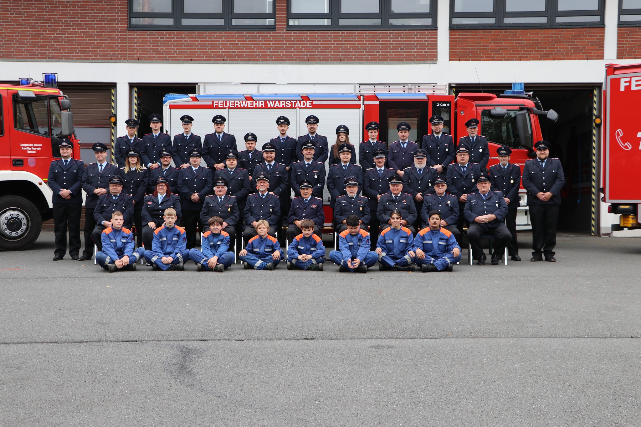 Gruppenfoto der Freiwilligen Feuerwehr Warstade